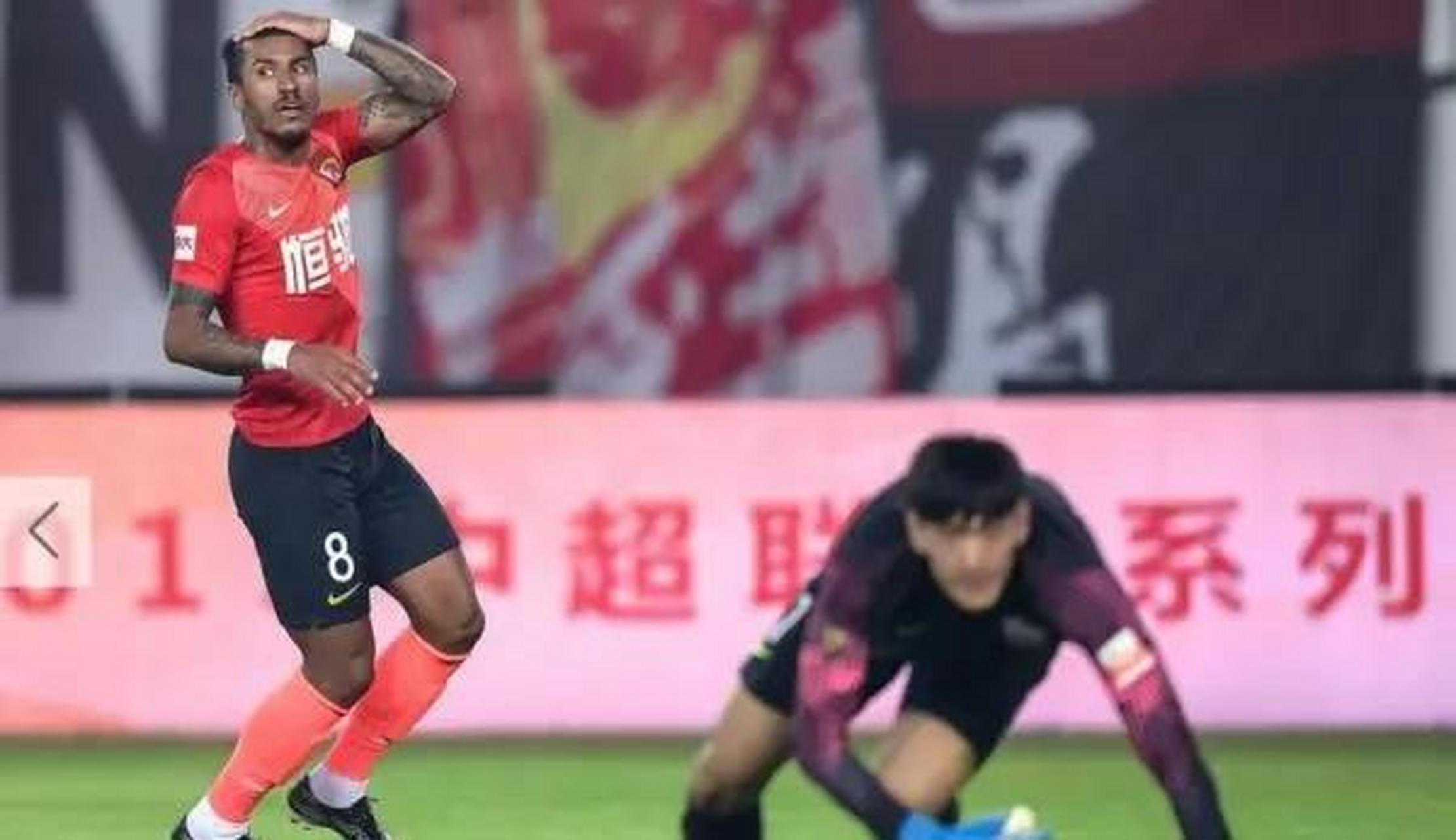 九游体育在线-上海战胜山东，夺得关键一战