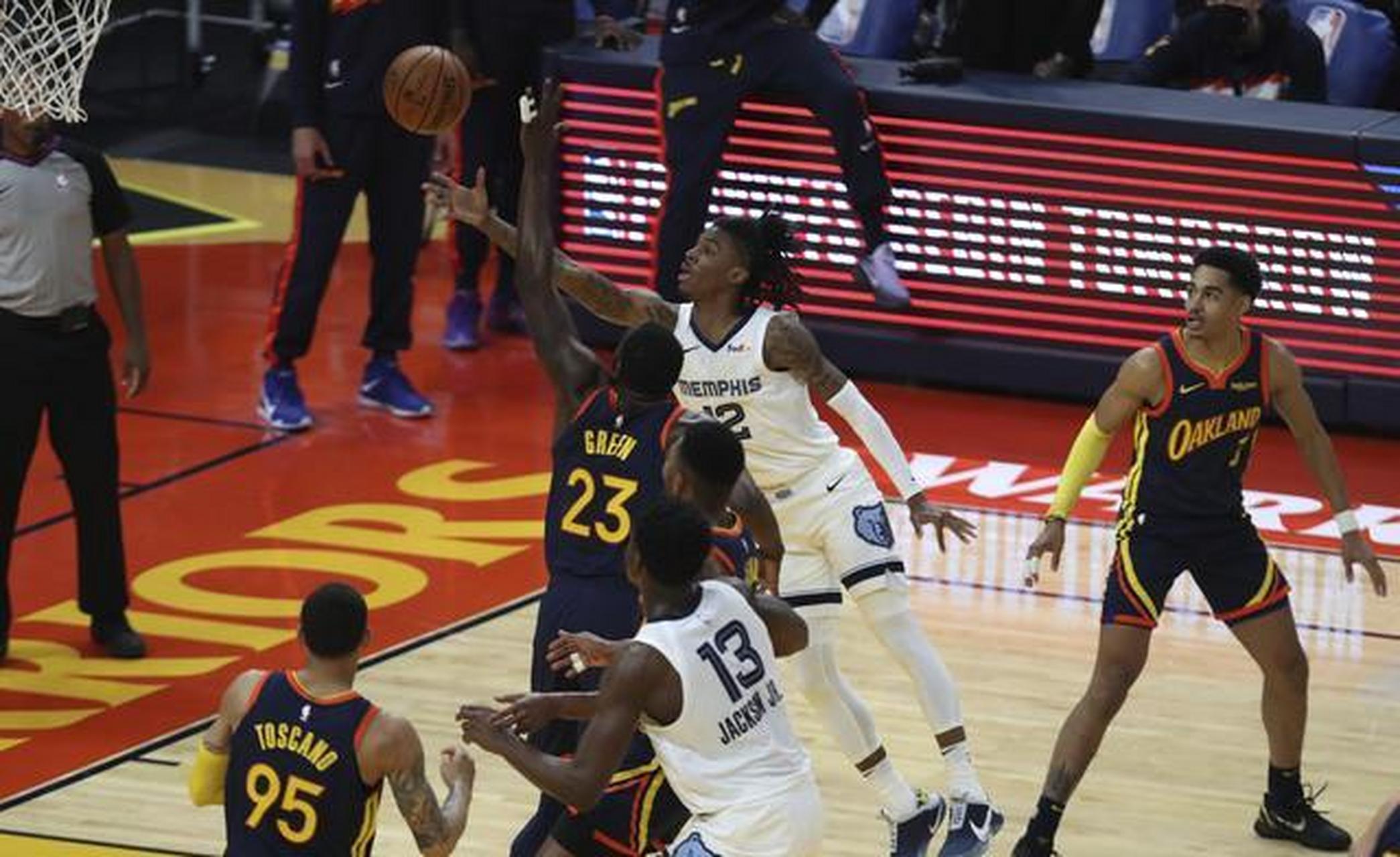 新一轮球员评分出炉，有惊喜也有遗憾