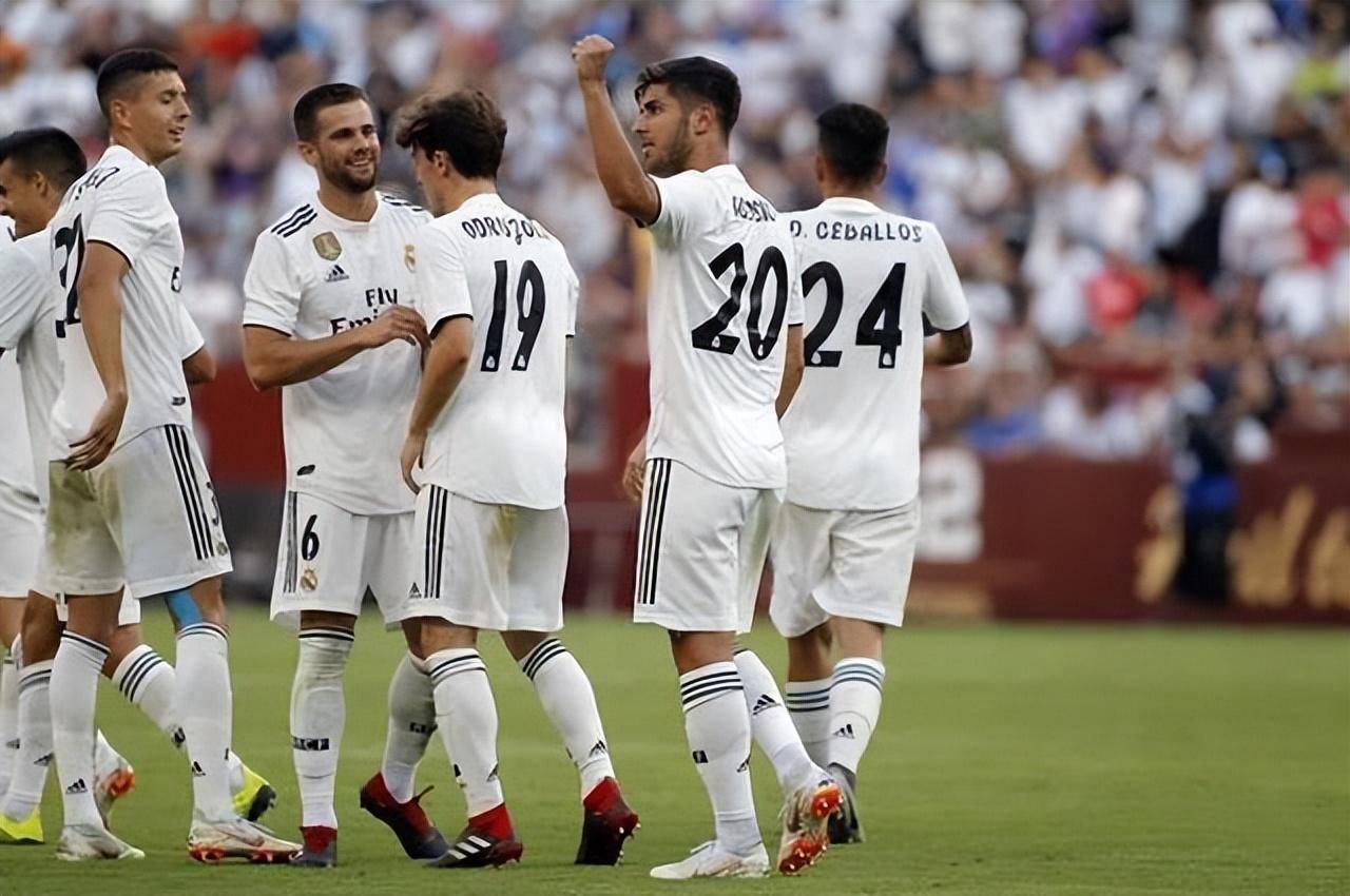 包含瓦拉多利德主场迎战皇家马德里，难敌强敌的词条