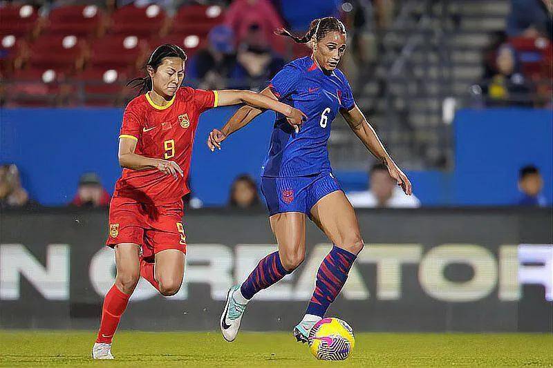 九游体育官网-北美女足锦标赛引发球迷狂热