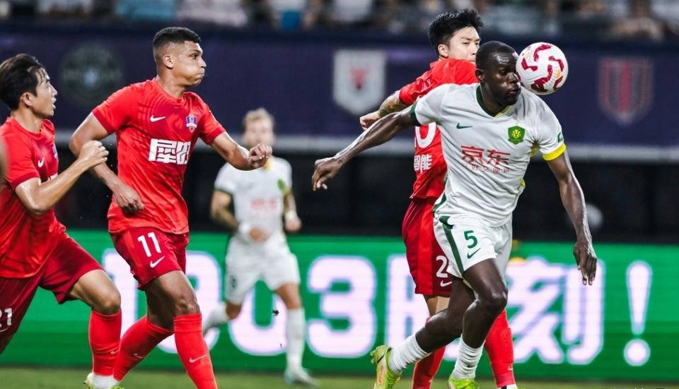 九游体育app下载-北京国安险胜对手，追逐中超赛季冠军的梦想的简单介绍