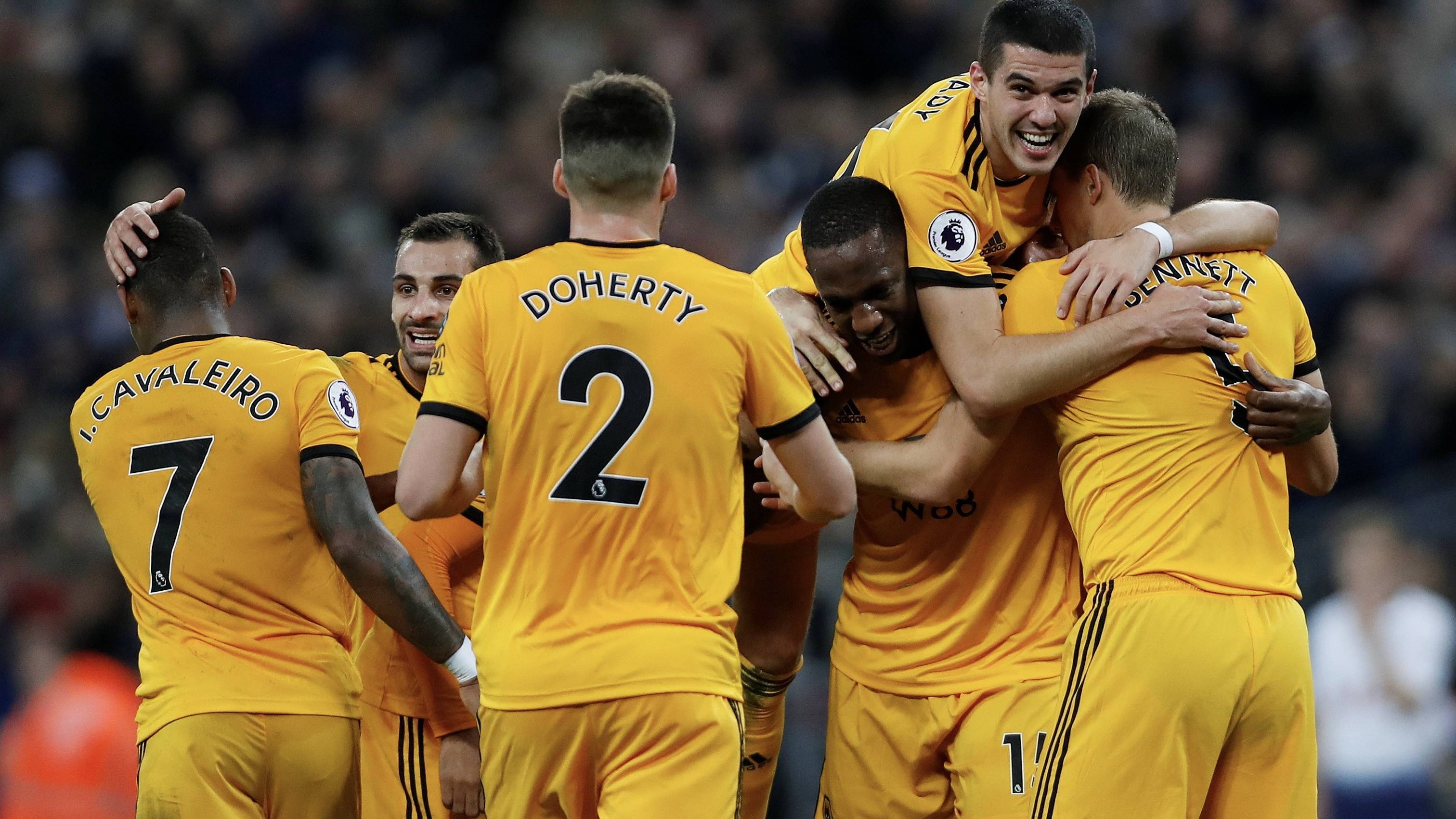 九游体育官方登录入口-欧洲足坛上演多场精彩对抗，球员实力尽显