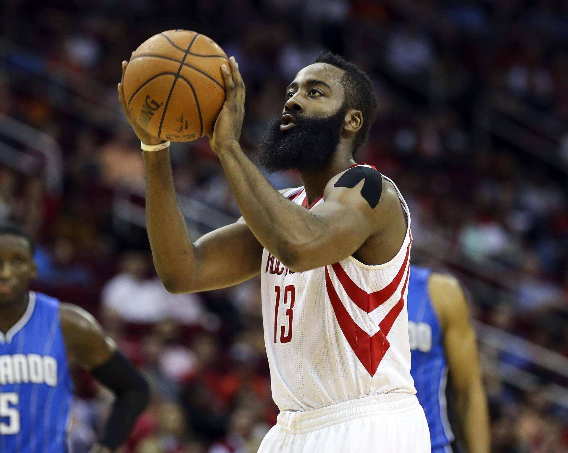 罚球点深度传中,后腰换人破门得分的简单介绍 罚球点深度传中,后腰换人破门得分的简单介绍