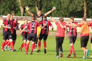 九游体育登录-亚洲杯夺冠球队庆祝胜利，破天荒晋级决赛