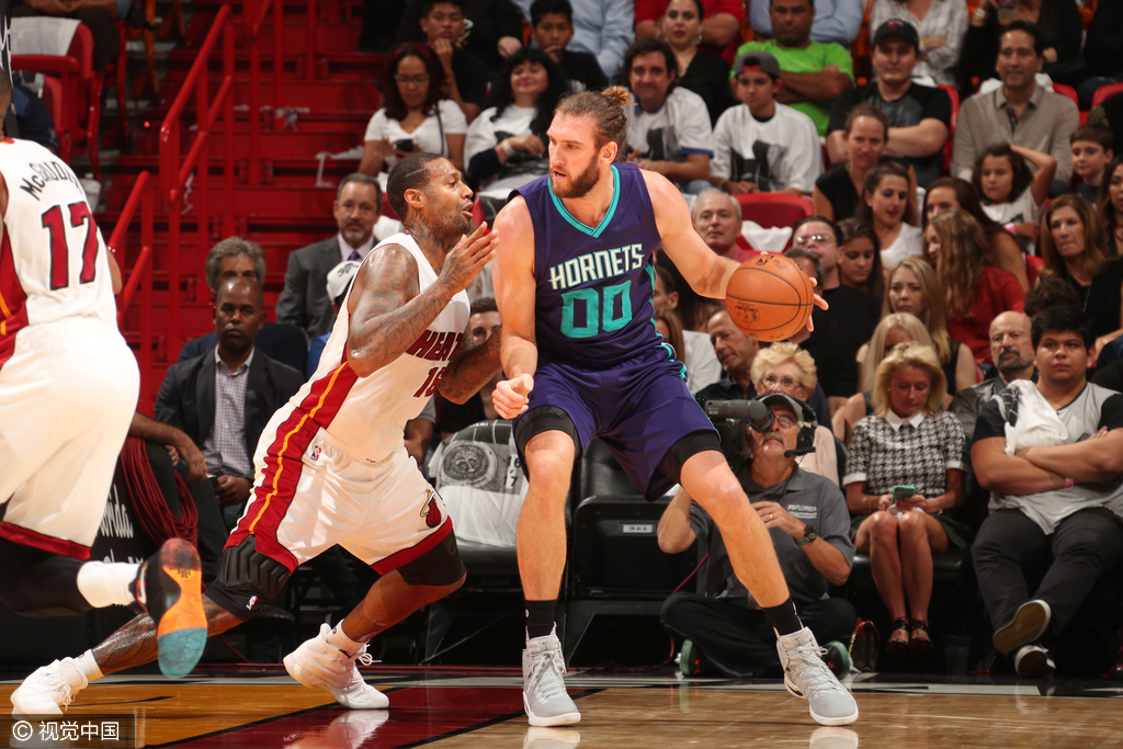 关于热火大胜黄蜂,巴图姆表现高效的信息 关于热火大胜黄蜂,巴图姆表现高效的信息