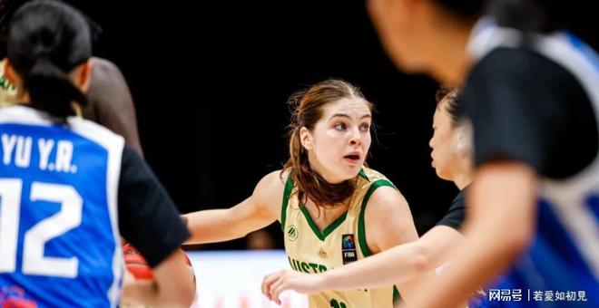 澳大利亚女篮战胜俄罗斯，晋级半决赛