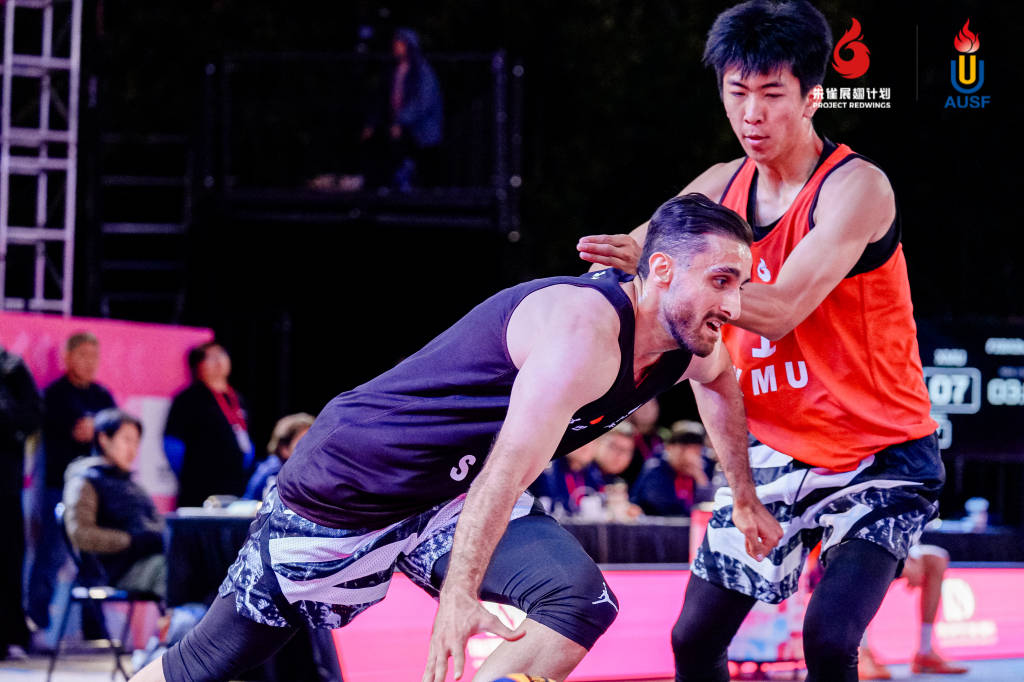 九游体育官方入口-包含热门篮球赛事推出经典赛事，怀旧经典再现人们眼前的词条