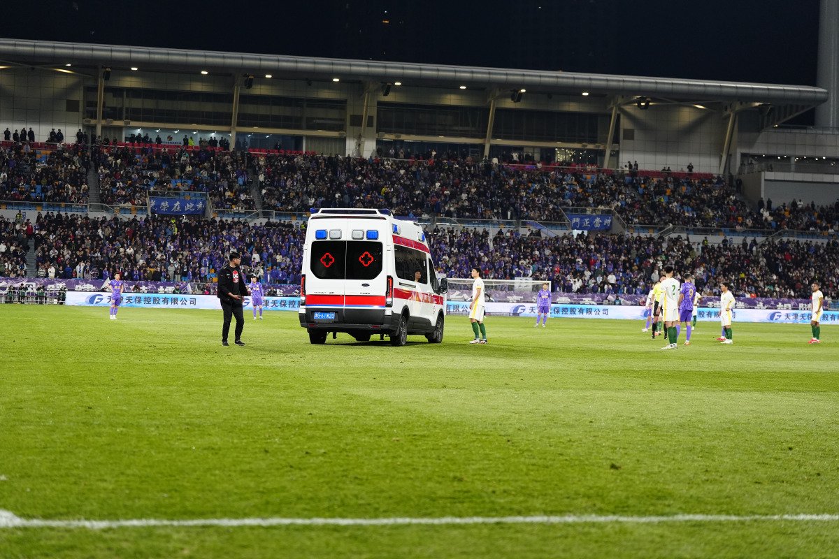 国安主场大胜泰达，逼近榜首位置的简单介绍